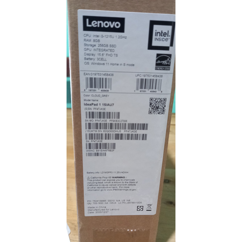 Lenovo ideapad 1