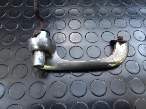 Manija Puerta Delantera Izq. Ford Falcon 62 / 77 Original Plateado