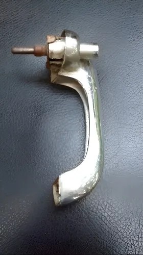 Manija Puerta Exterior T. Derecha Ford Falcon 62 / 77 Plateado