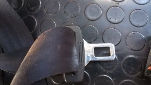 Cinturón De Seguridad Fiat (desconozco El Modelo) - 3