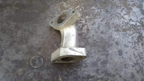 Codo Admisión Carburador Moto 90° - 2