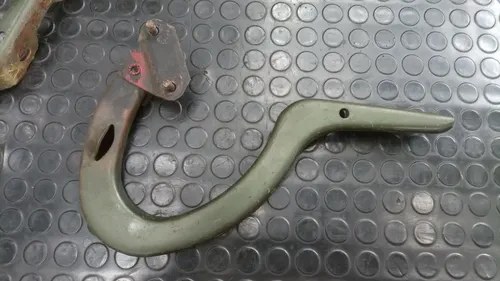 Juego De Bisagras De Baúl Ford Taunus Originales - 3