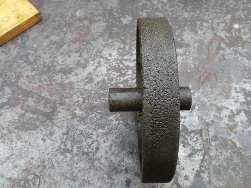 Ruedita De Hierro De 19 Cm. - 3