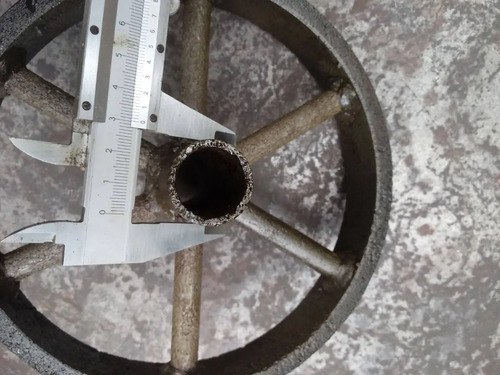 Ruedita De Hierro De 19 Cm. - 10