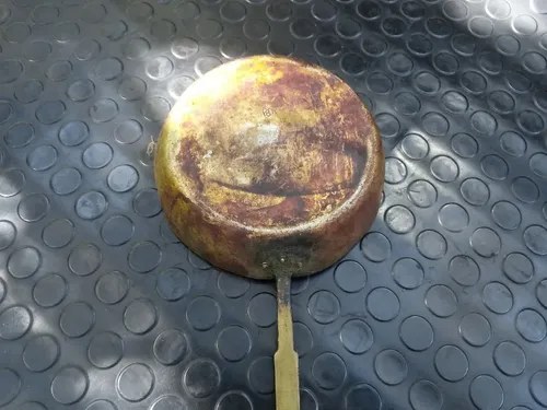 Sartén Antigua Pequeña De Aluminio Y Mango De Bronce Gris - 8