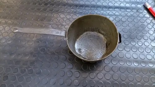 Colador De Chapa Grande Antiguo