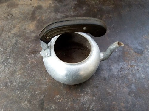 Pava De Aluminio Antigua Para Adorno Gris - 2