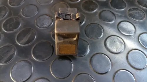 Llave / Tecla Baliza Fiat 128 Súper Europa Original Gris - 3